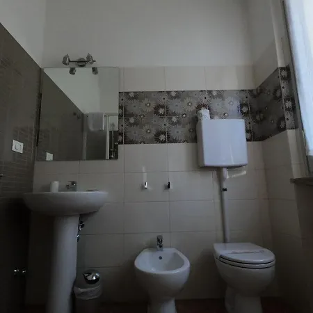 Gardenia בית הארחה