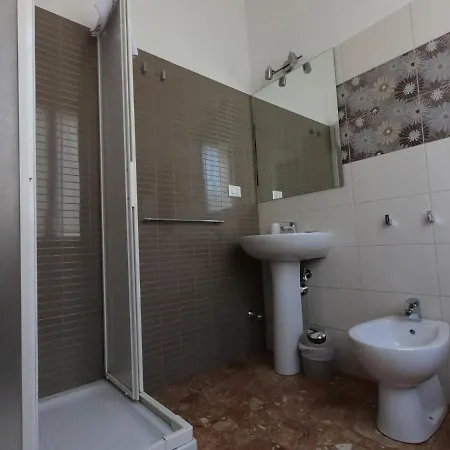 Casa de hóspedes Gardenia 3*