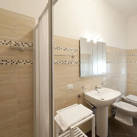 Casa de hóspedes Gardenia 3*